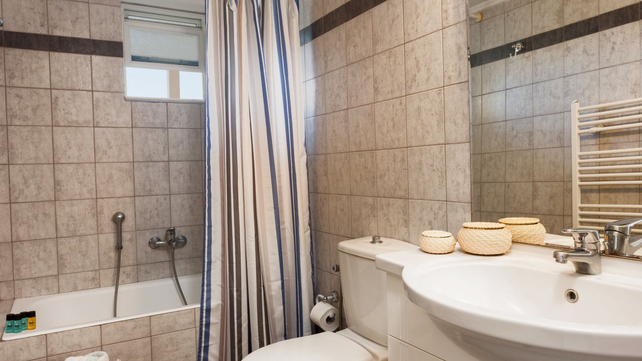 Photo of Bathroom in Drosia