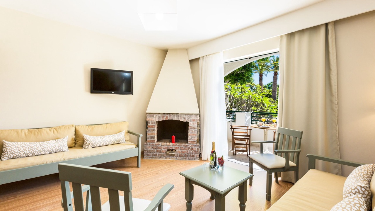 Photo of Bedroom in Platanes