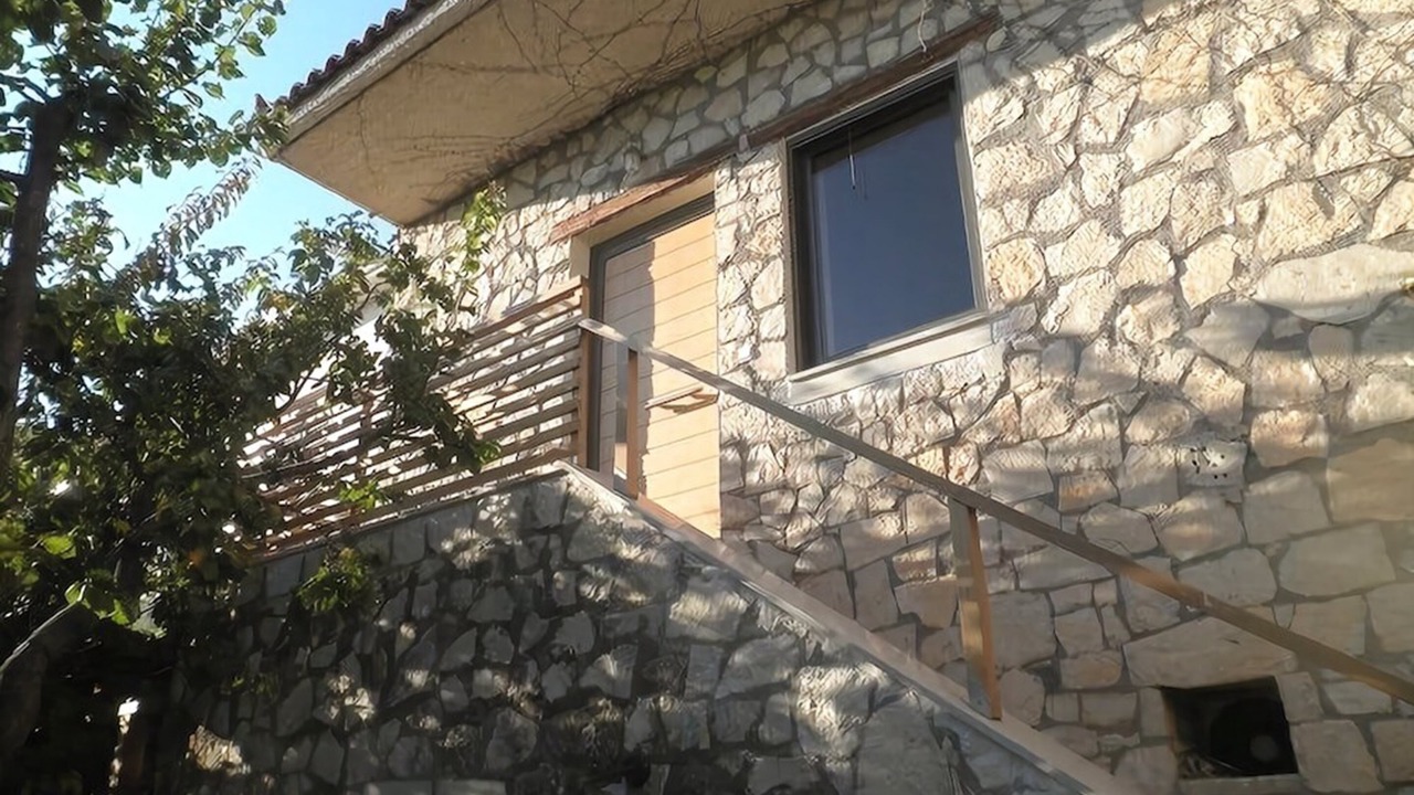 Photo of Outdoor in Monopari