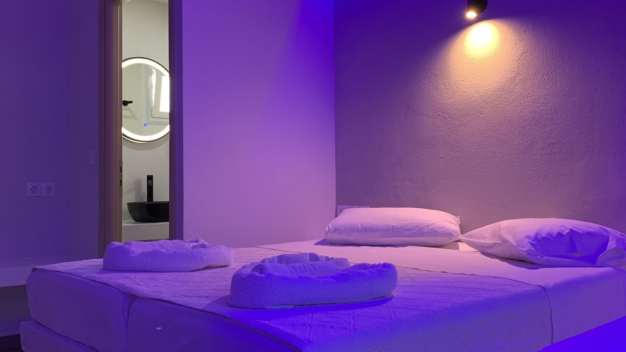 Photo of Bedroom in Ios