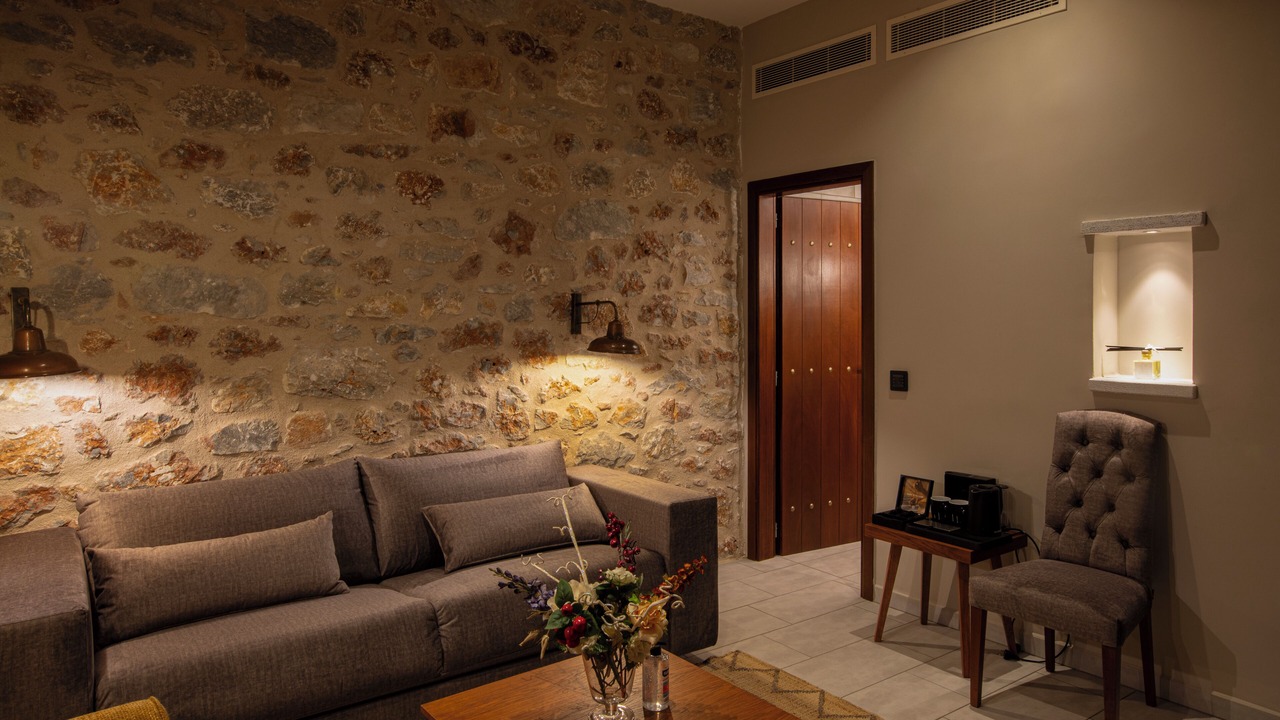 Photo of Bedroom in Omales