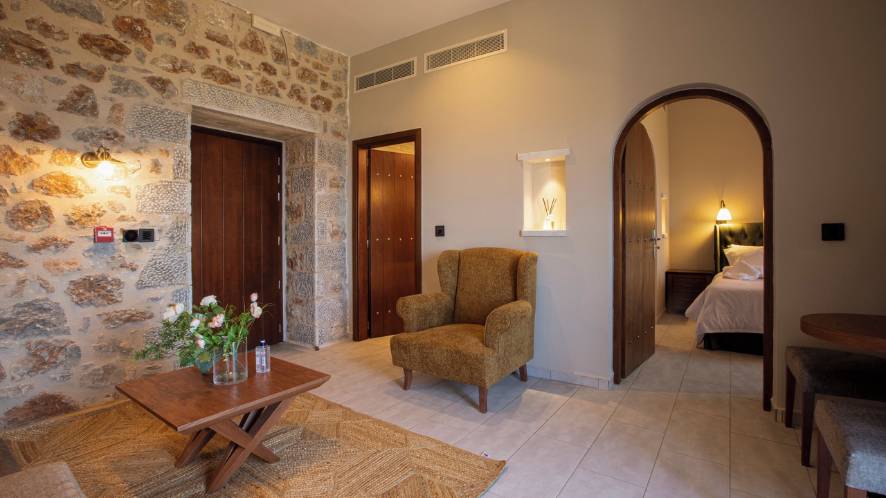 Photo of Bedroom in Omales