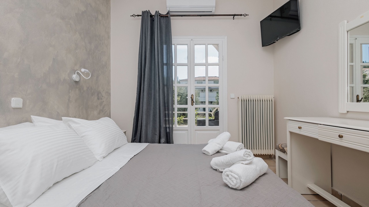 Photo of Bedroom in Kato Korakiana
