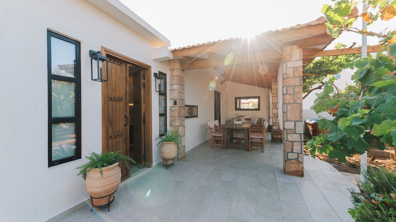 Photo of Outdoor in Lardos