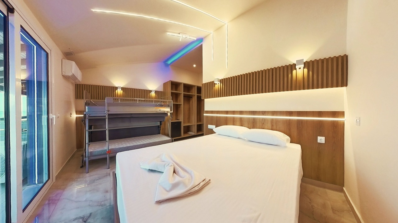 Photo of Patio Balcony in Olymbiaki Akti