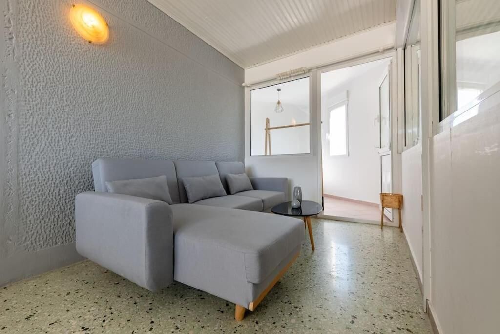 Photo of Livingroom in Filopappou