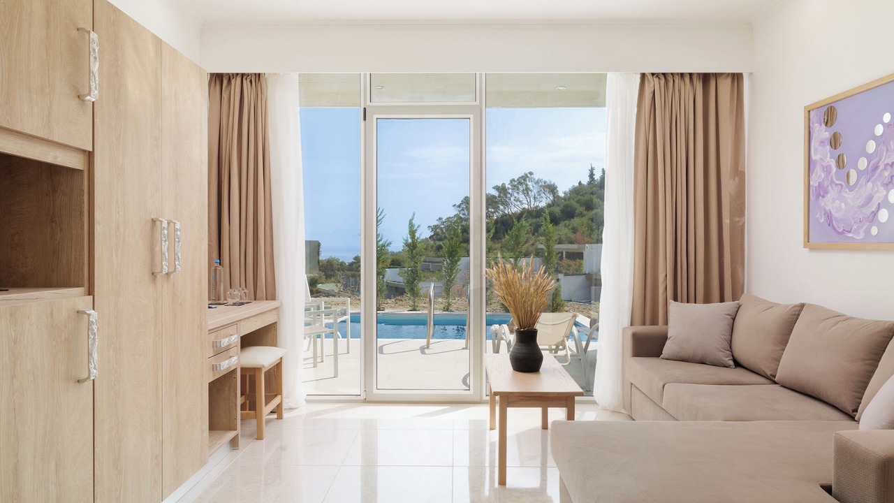 Photo of Bedroom in Chlomos