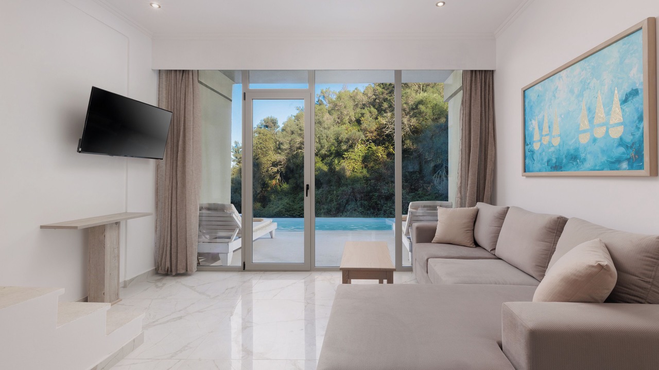 Photo of Bedroom in Chlomos