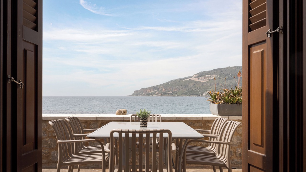 Photo of Patio Balcony in Neo Itilo