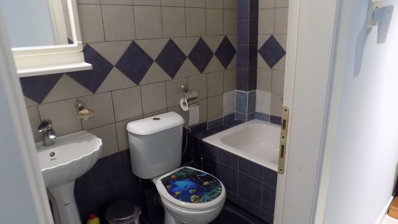 Photo of Bathroom in Volos City Centre