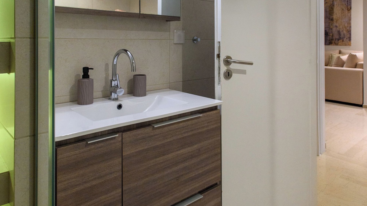 Photo of Bathroom in Nea Smirni