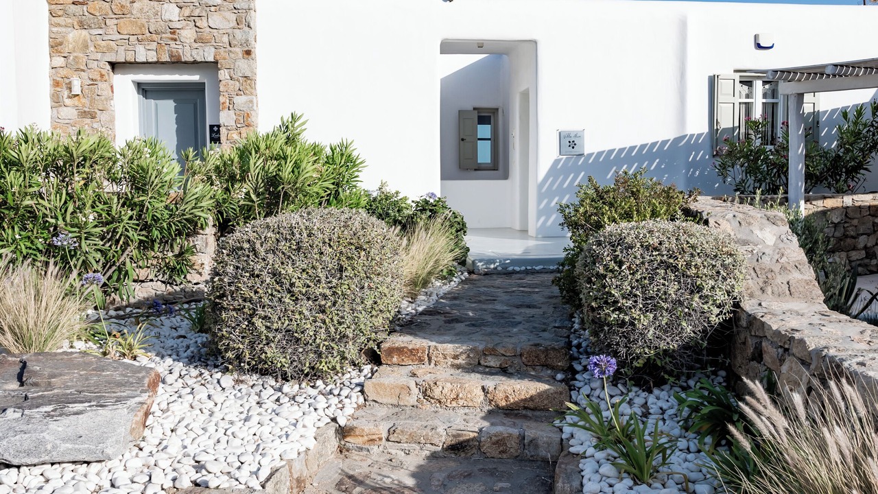 Photo of Outdoor in Elia