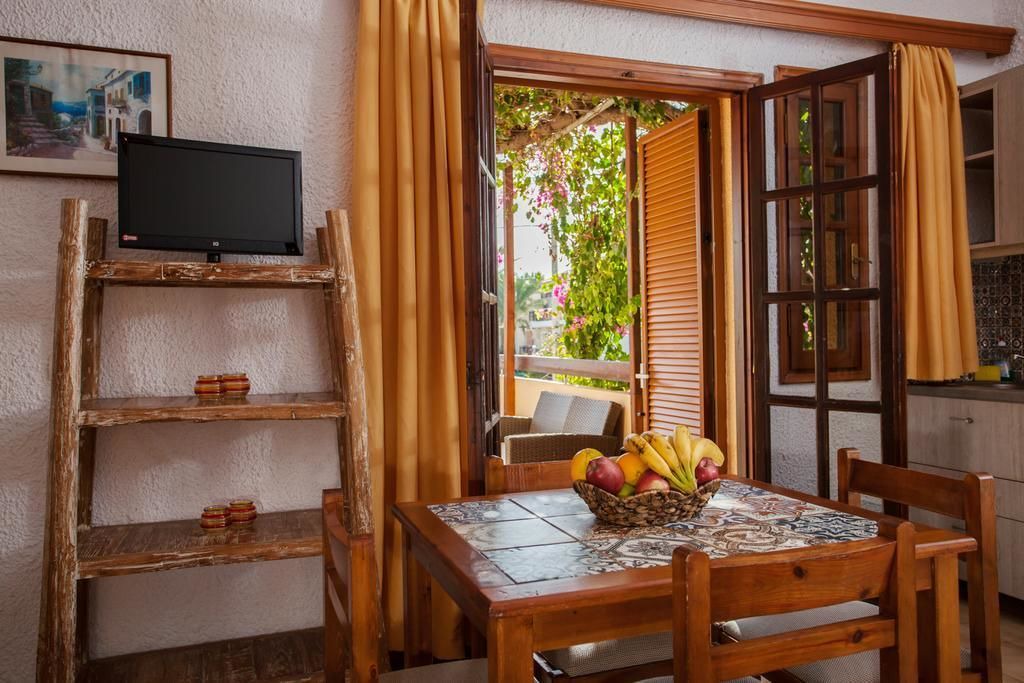 Photo of Patio Balcony in Platanias Town
