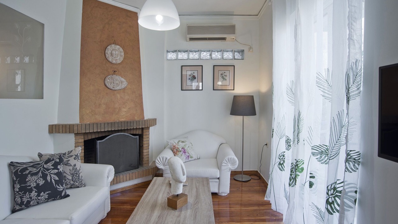 Photo of Livingroom in Moschato-Tavros