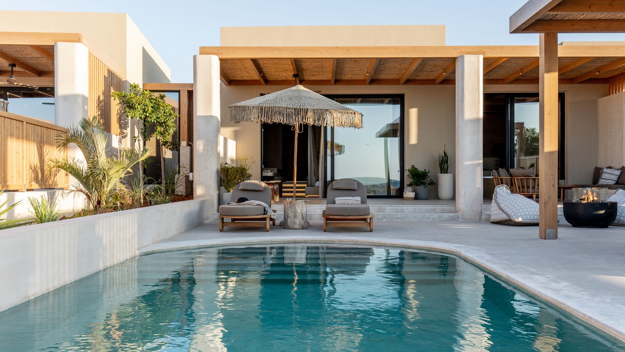 Photo of Outdoor in Karteros