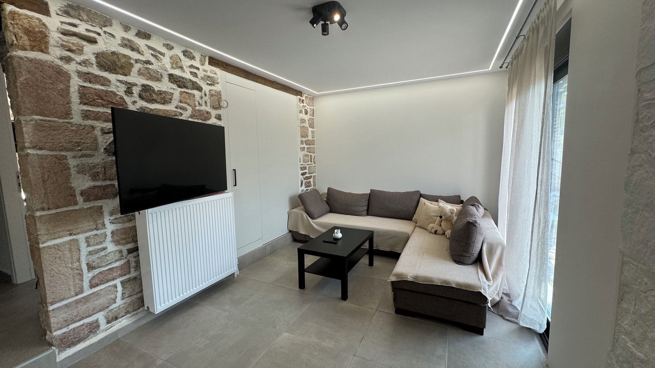 Photo of Livingroom in Sitaralona