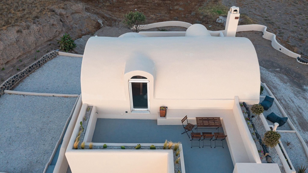 Photo of Outdoor in Exo Gialos