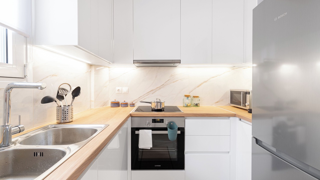 Photo of Kitchen in Alimos