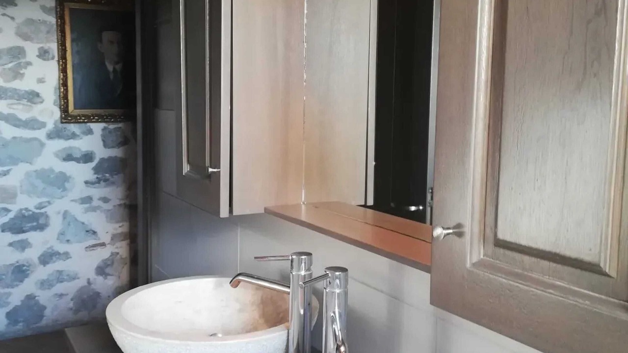 Photo of Bathroom in Melissopetra