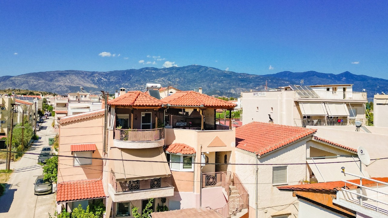 Photo of Outdoor in Nees Pagases
