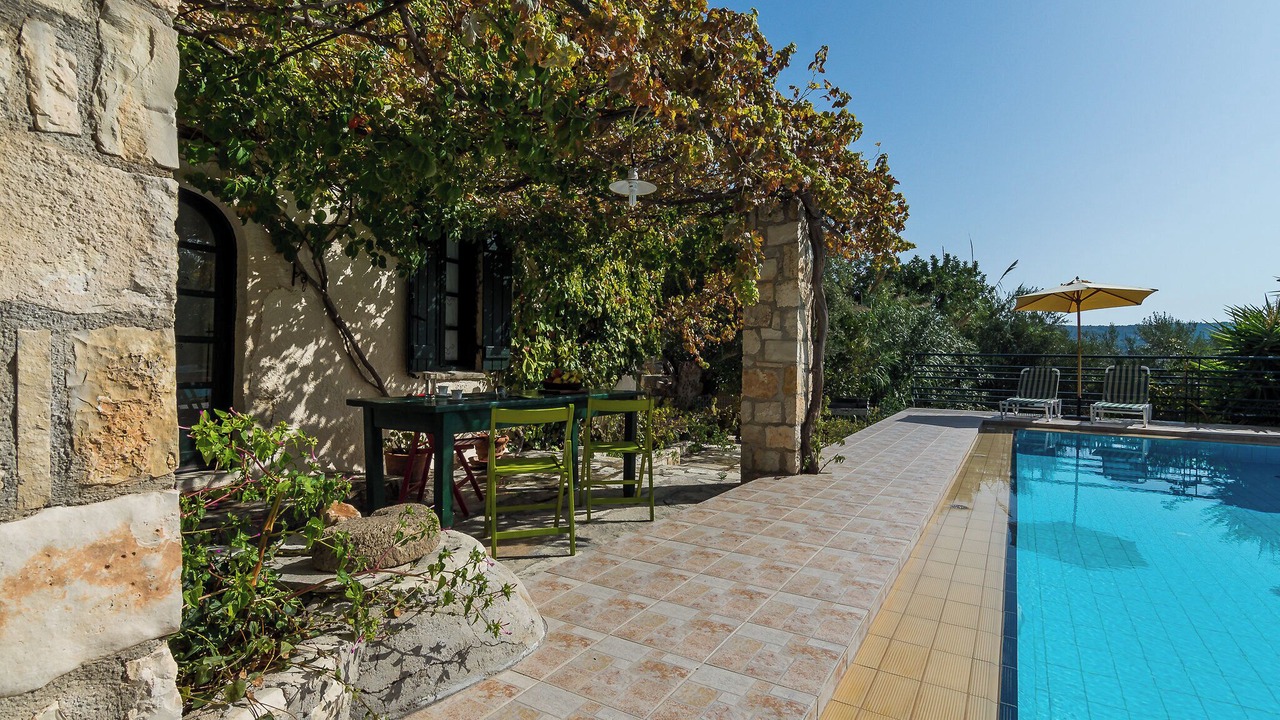 Photo of Outdoor in Douliana