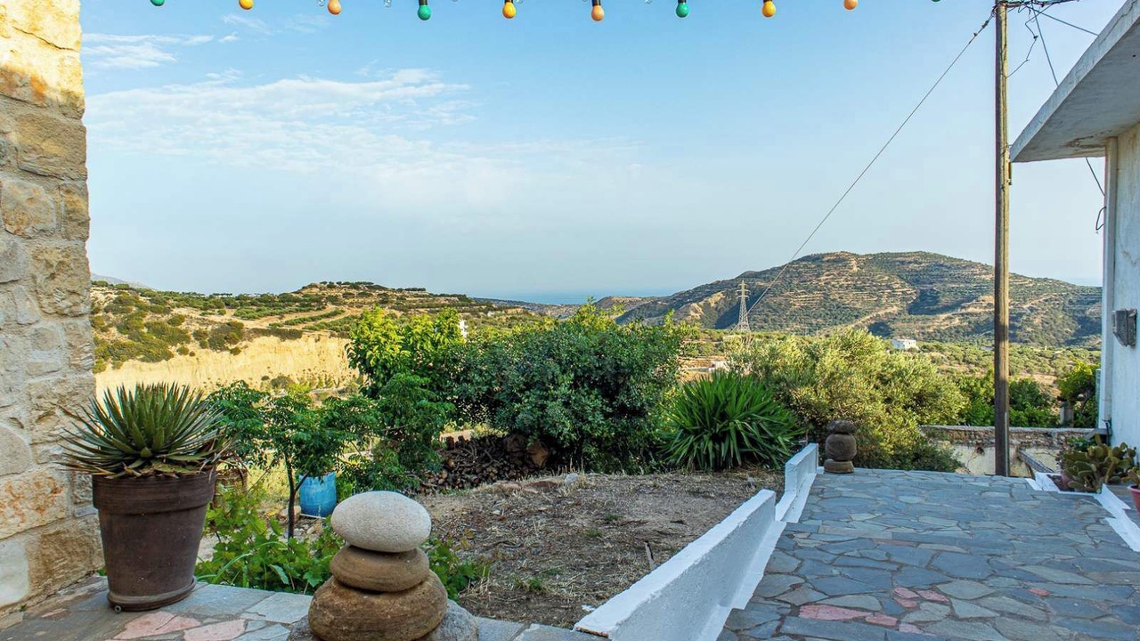 Photo of Outdoor in Makrilia