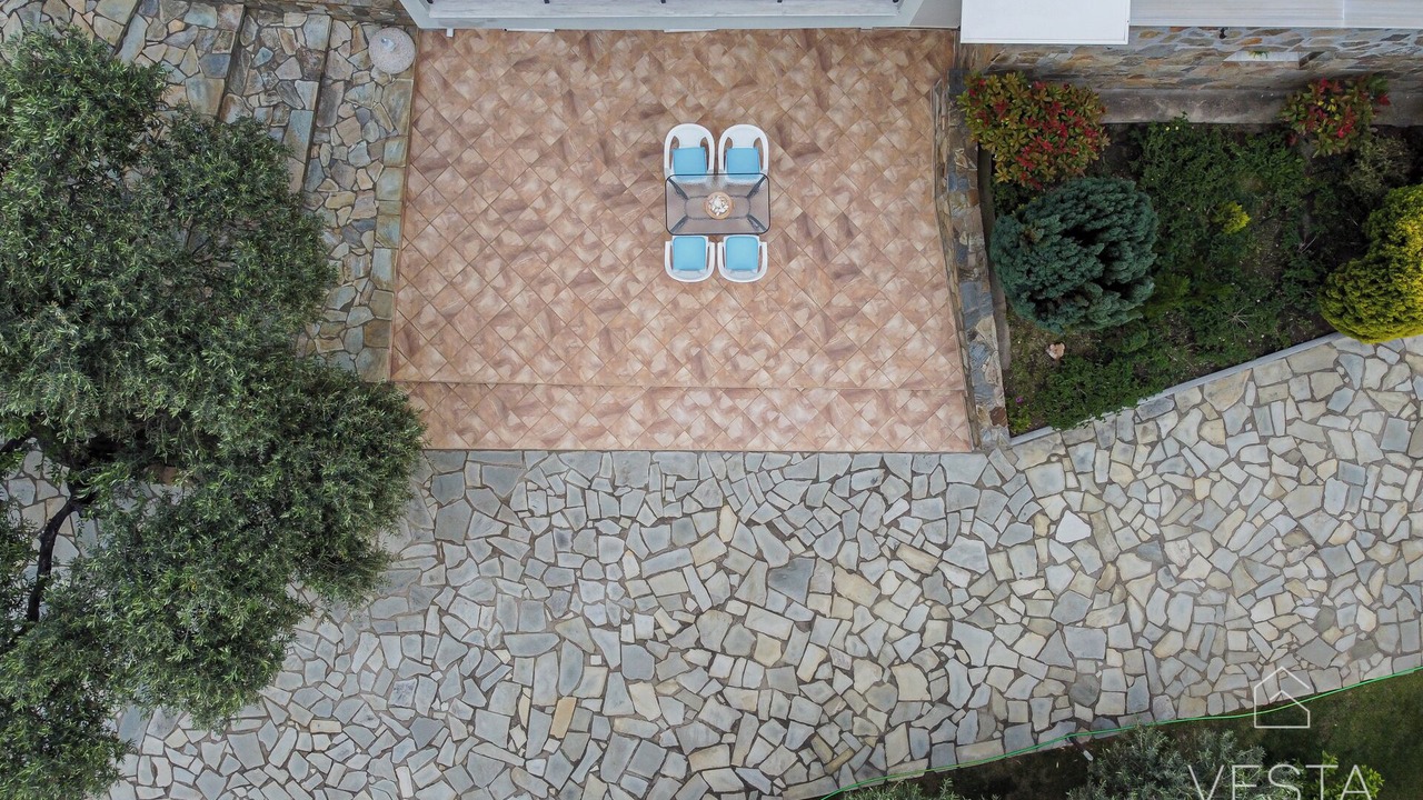 Photo of Outdoor in Elia Nikitis