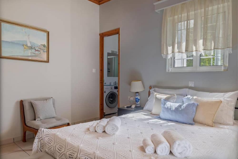 Photo of Bedroom in Kalamaki