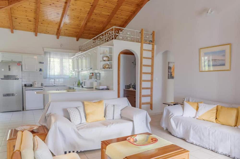 Photo of Livingroom in Kalamaki