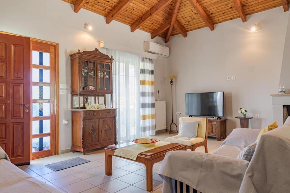 Photo of Livingroom in Kalamaki