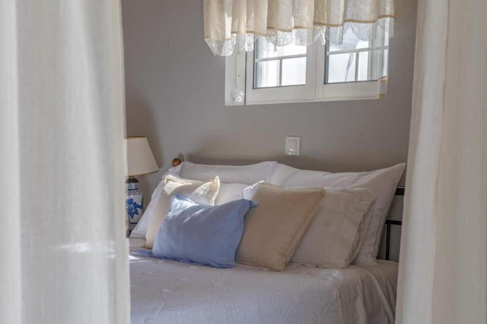 Photo of Bedroom in Kalamaki