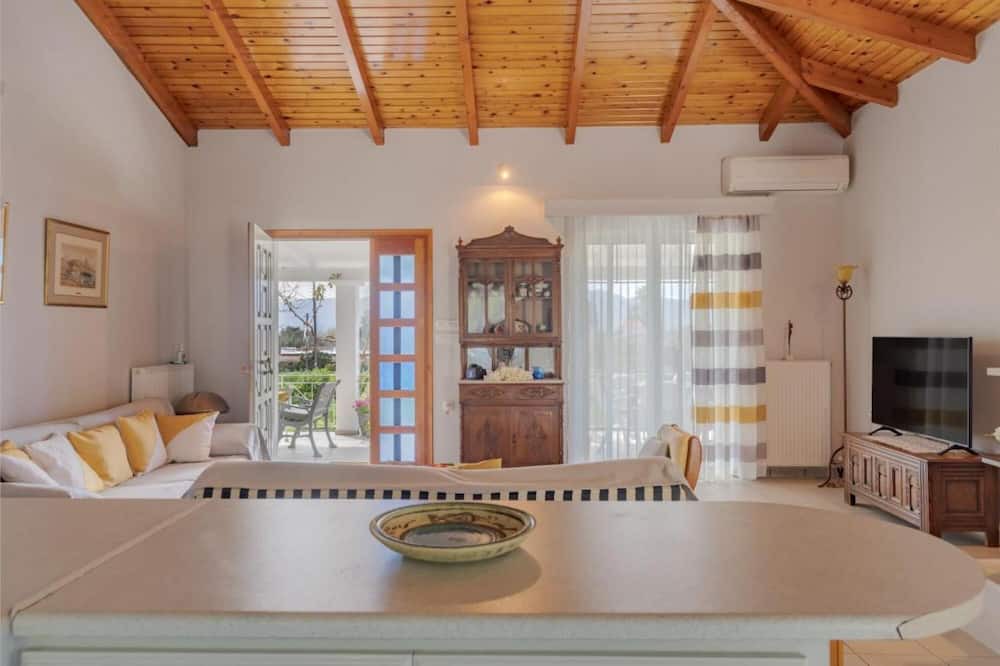 Photo of Livingroom in Kalamaki