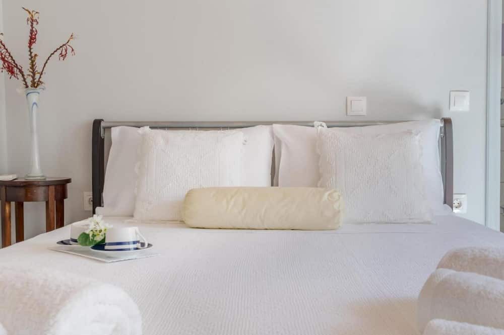 Photo of Bedroom in Kalamaki