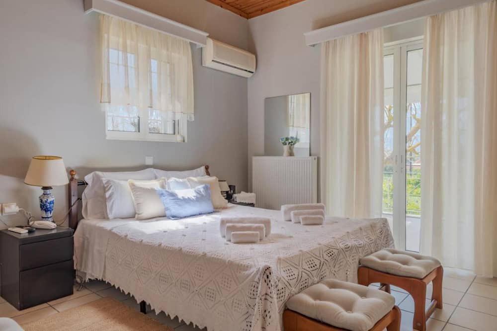 Photo of Bedroom in Kalamaki
