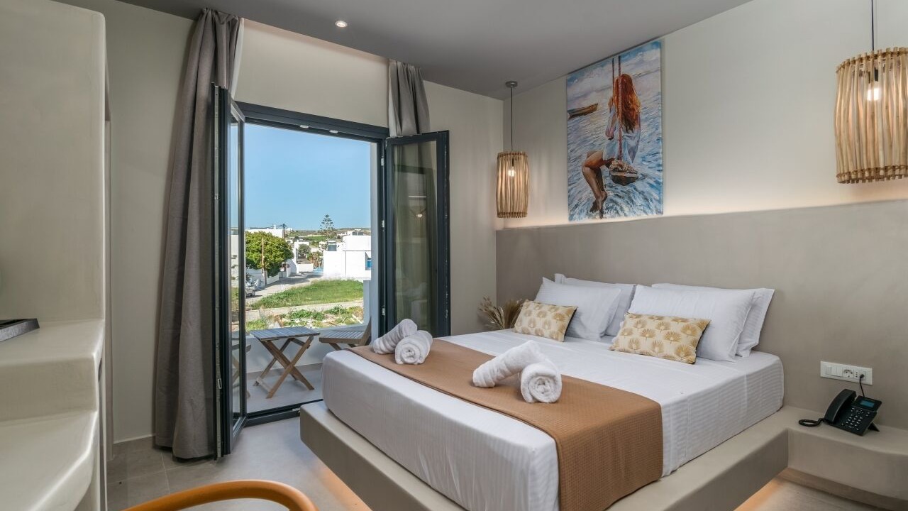 Photo of Bedroom in Adamas