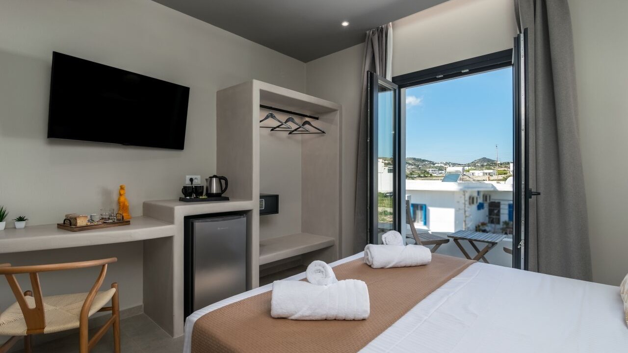 Photo of Bedroom in Adamas