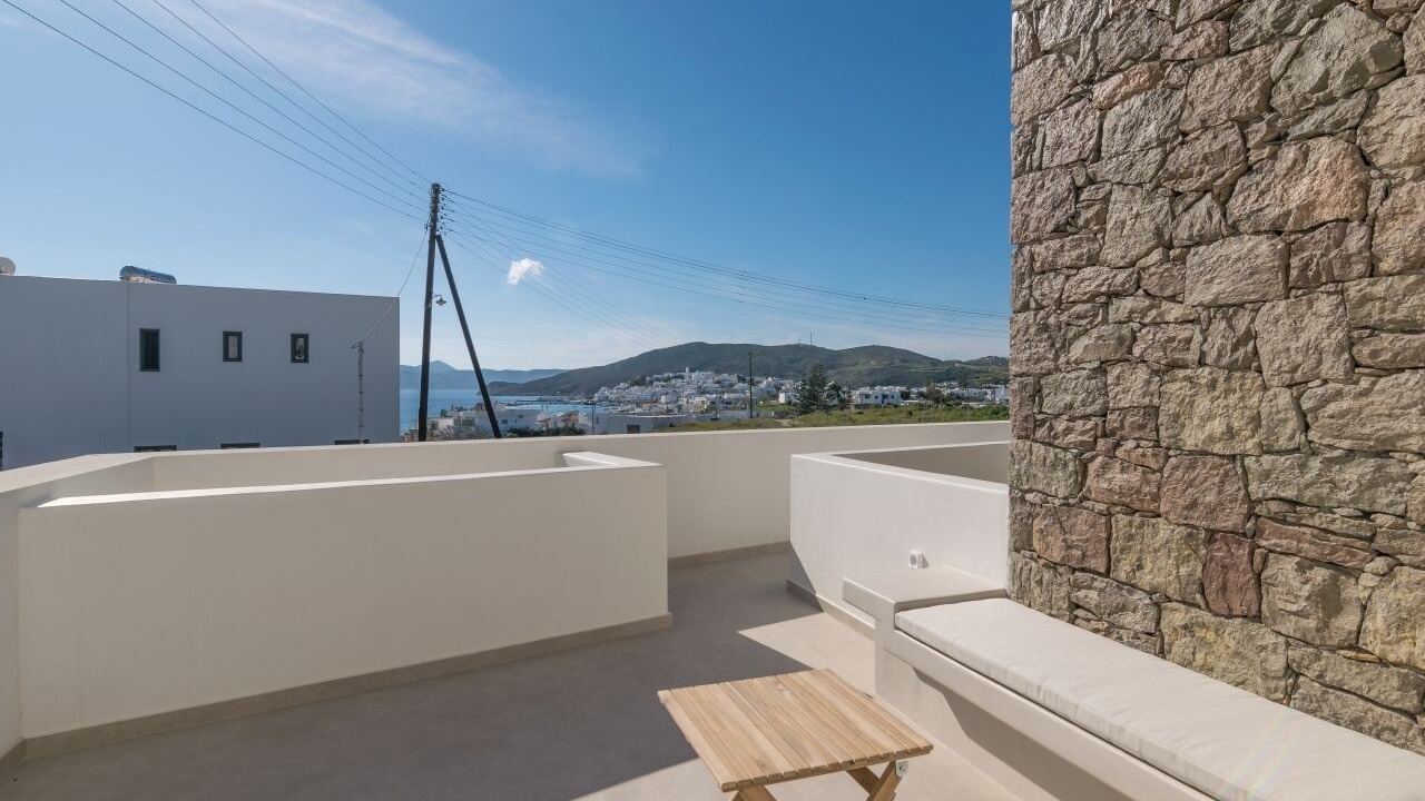 Photo of Bedroom in Adamas