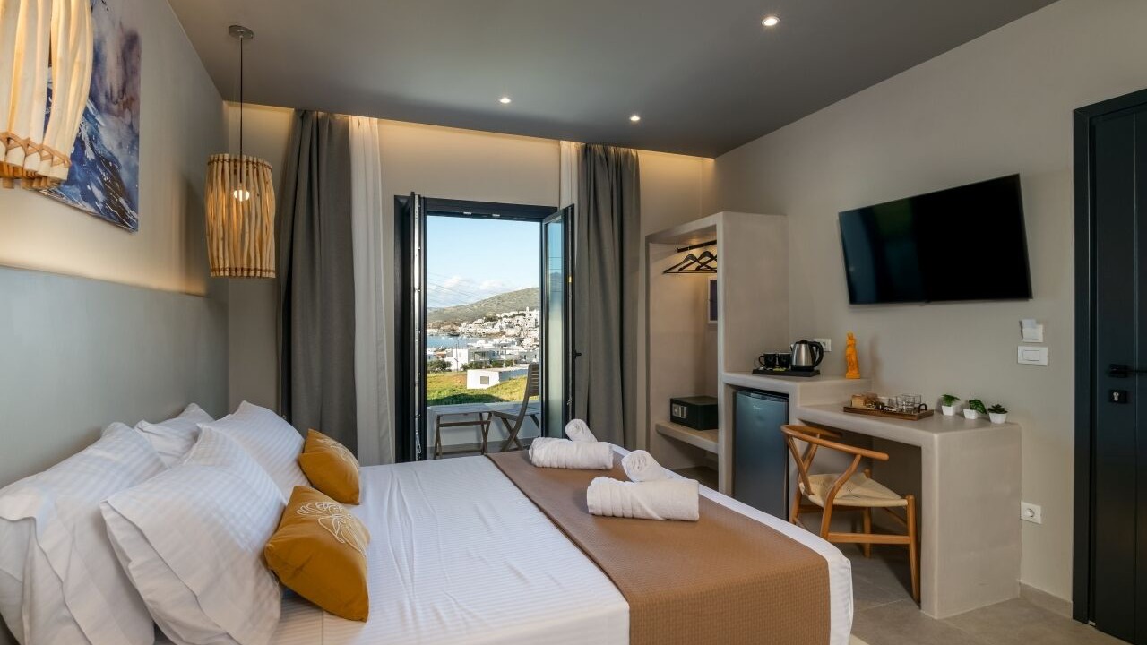 Photo of Bedroom in Adamas