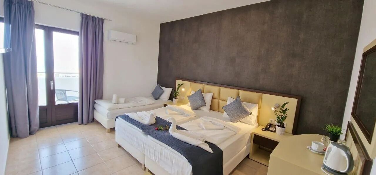 Photo of Bedroom in Adelianos Kampos