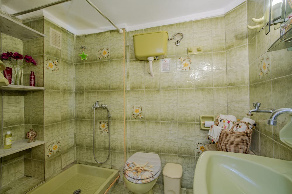 Photo of Bathroom in Agios Nikolaos