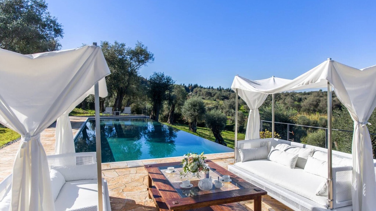 Photo of Outdoor in Messonghi