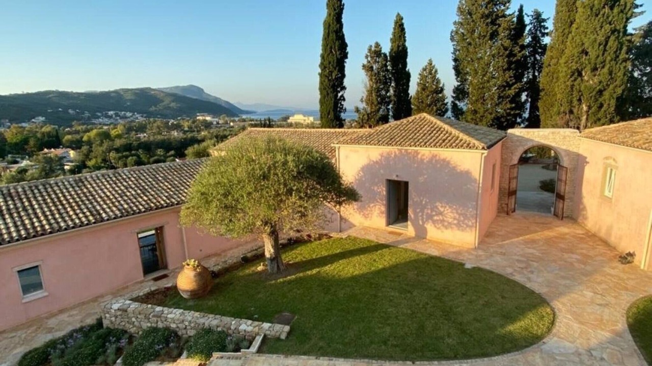 Photo of Outdoor in Messonghi