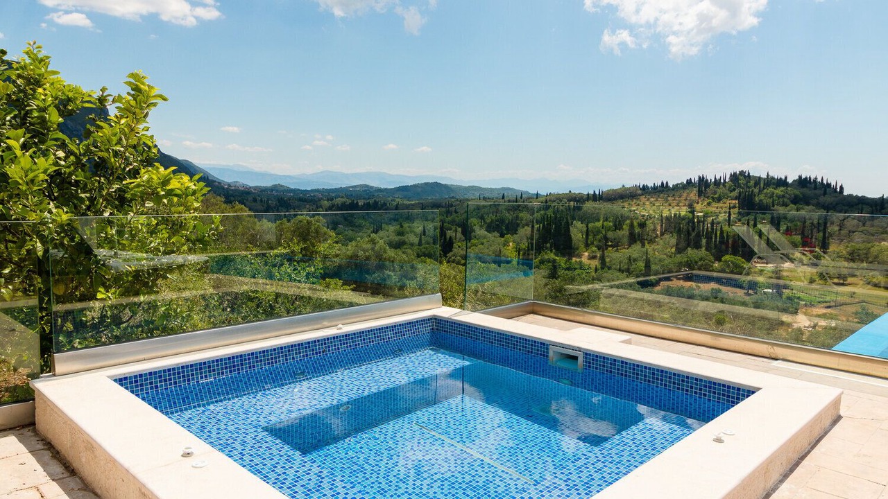 Photo of Outdoor in Doukades