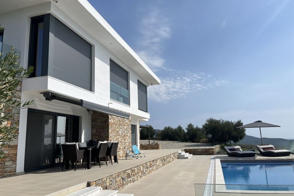 Photo of Outdoor in Paradhisos