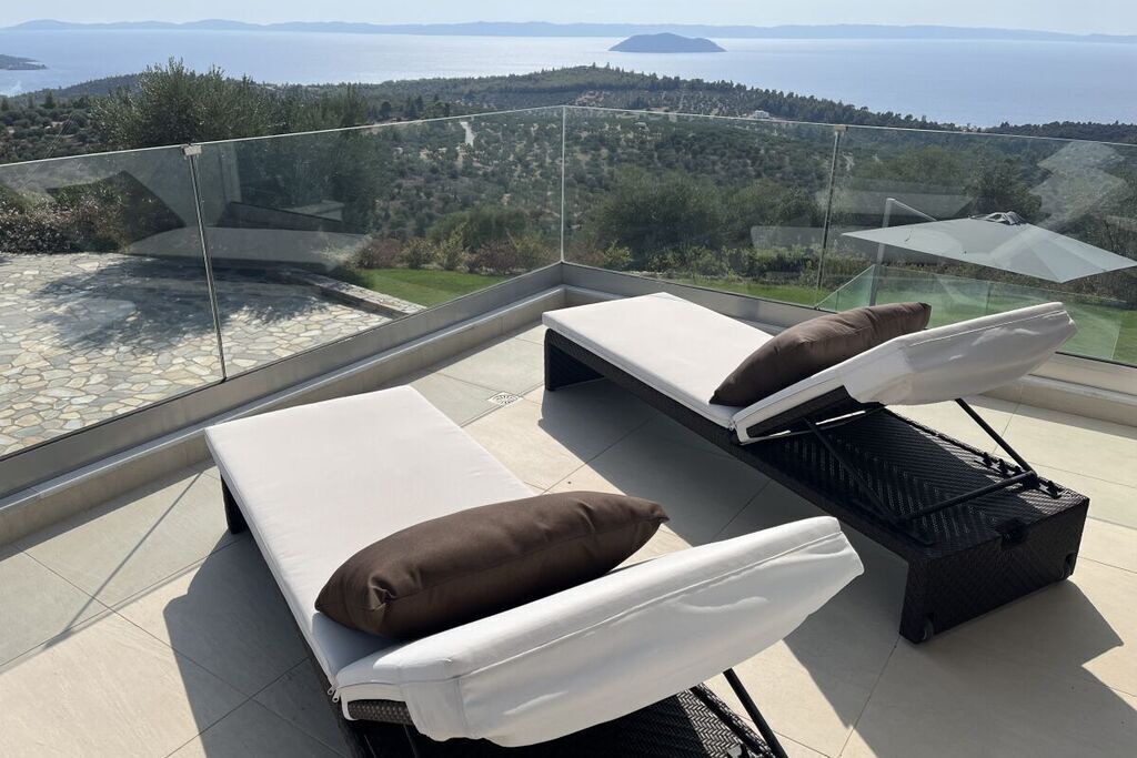 Photo of Outdoor in Paradhisos