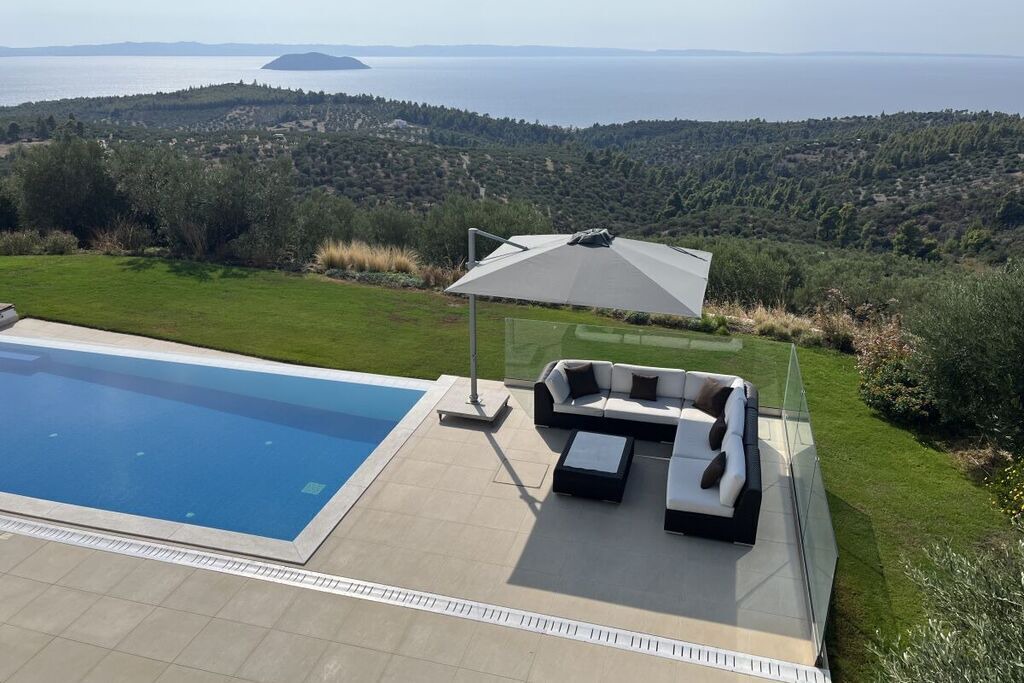 Photo of Outdoor in Paradhisos