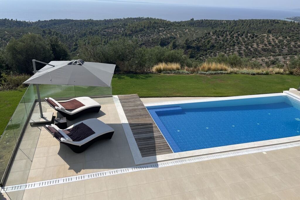 Photo of Outdoor in Paradhisos