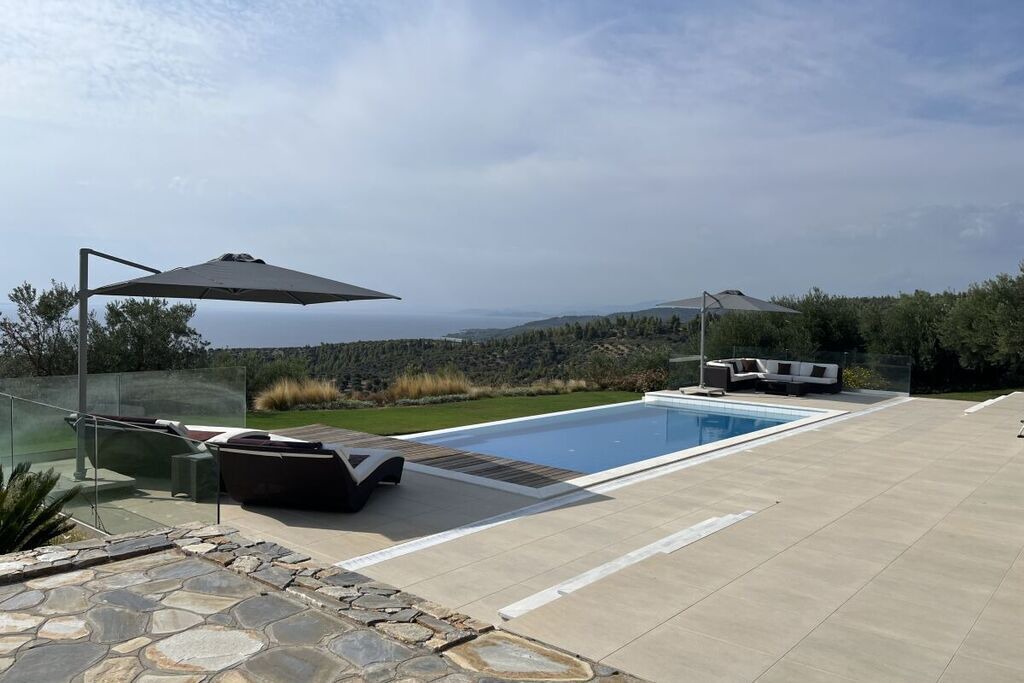 Photo of Outdoor in Paradhisos