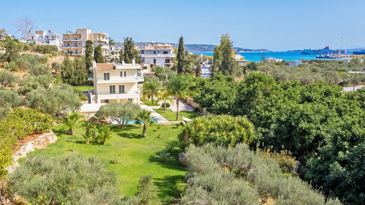 Photo of Outdoor in Souda