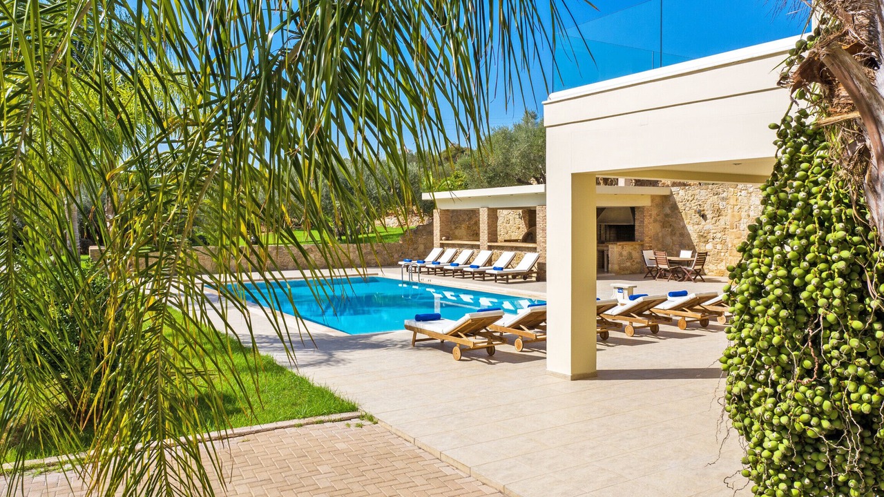 Photo of Outdoor in Souda